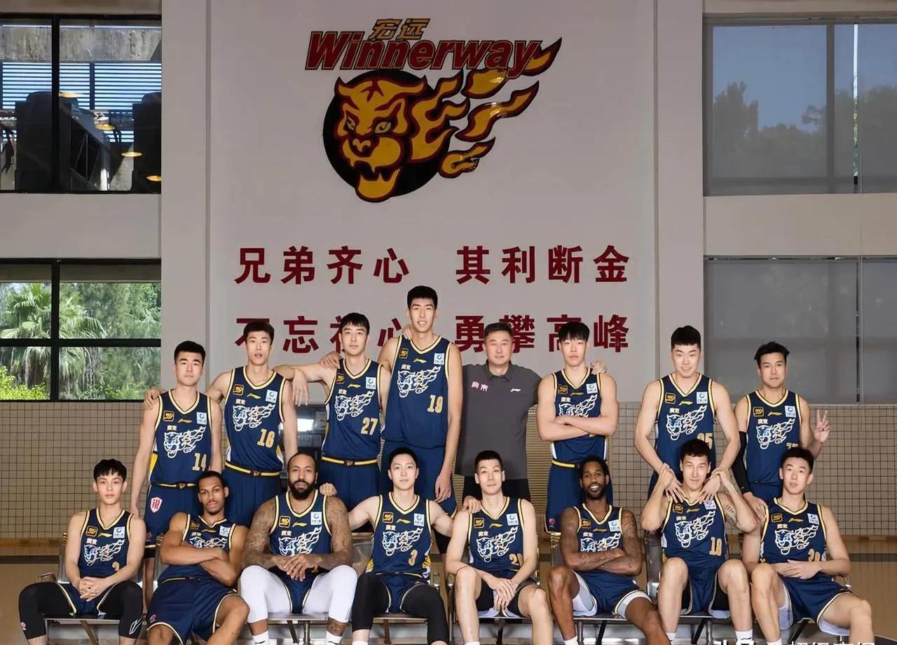 九游体育官方登录入口-各路球星齐聚一堂，实力对抗谁能笑傲抢先的简单介绍