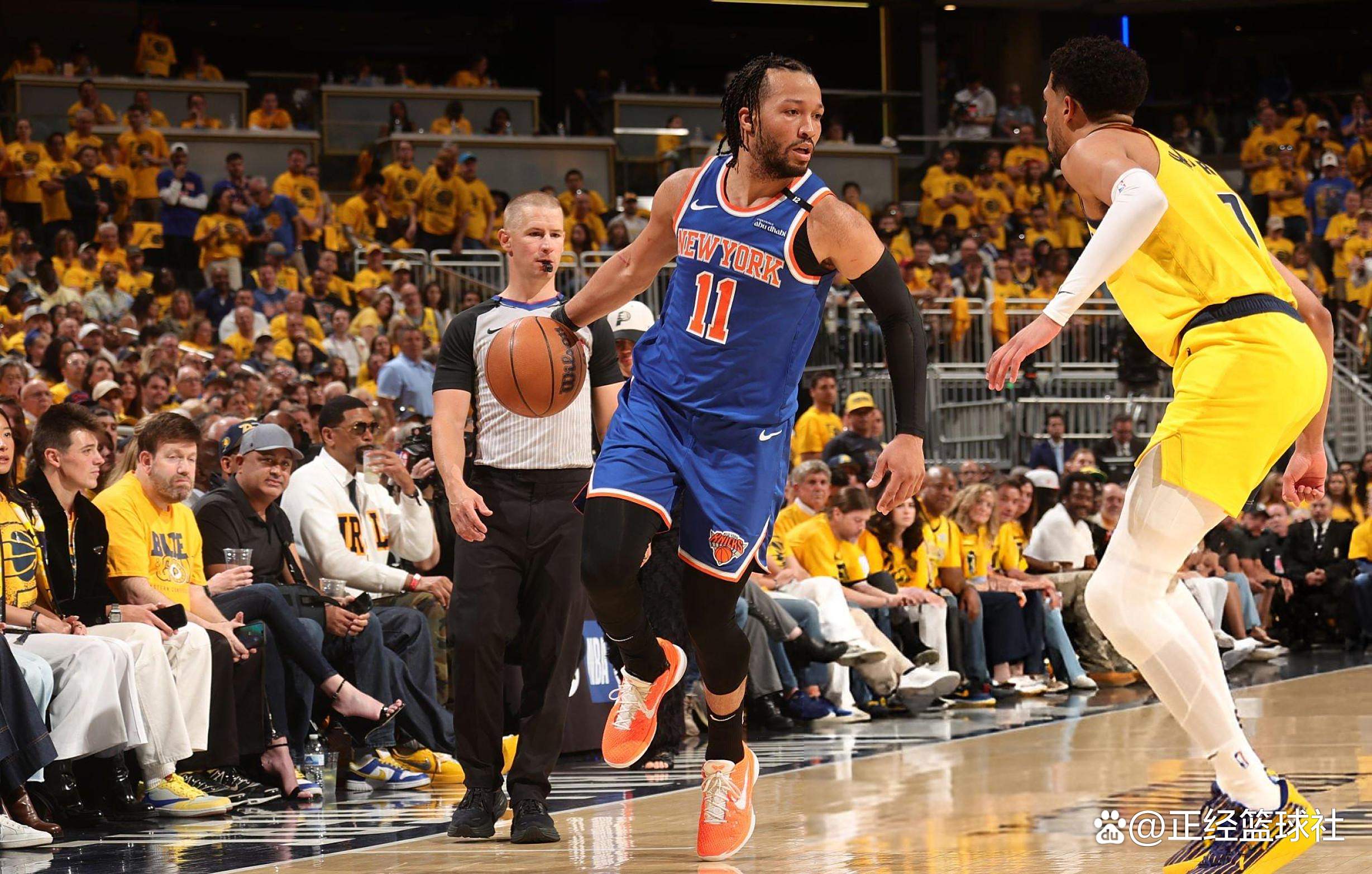 九游体育官方登录入口-NBA东部赛区竞争激烈，考验球员技艺