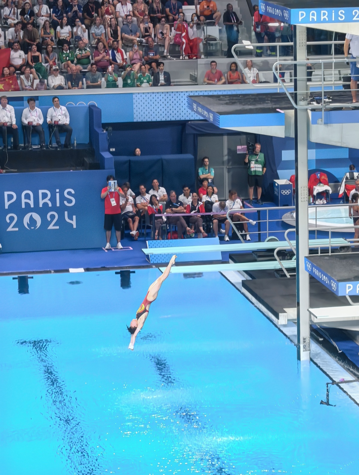 英国跳水运动员完美演绎,夺冠 英国跳水运动员完美演绎,夺冠