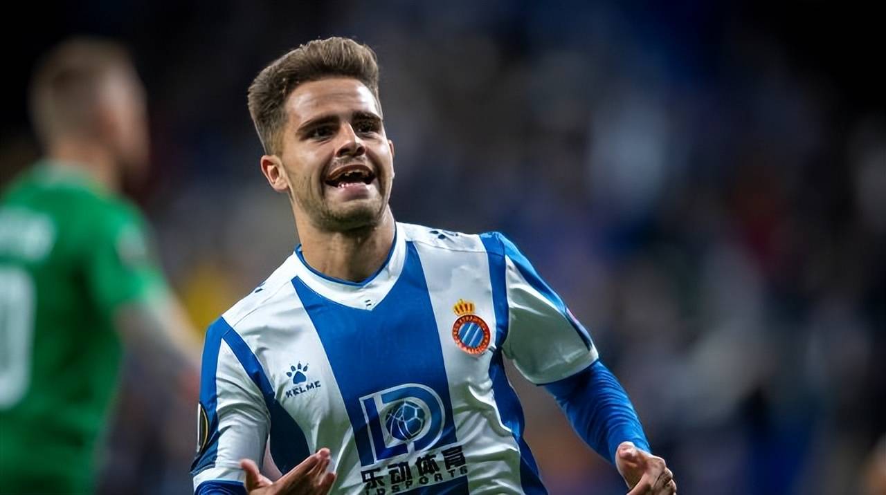 关于上港大将随阿尔梅里亚人征战西甲,表现亮眼的信息 关于上港大将随阿尔梅里亚人征战西甲,表现亮眼的信息